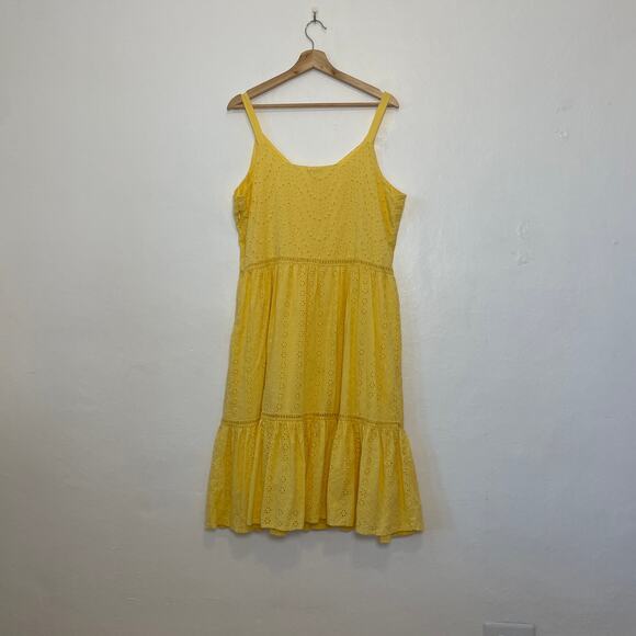 Vintage Yellow Eyelet Cotton Tiered Midi Sundress - Picture 4 of 8